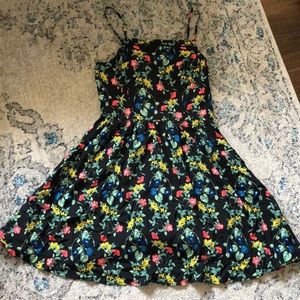 Never worn Old Navy Sundress!